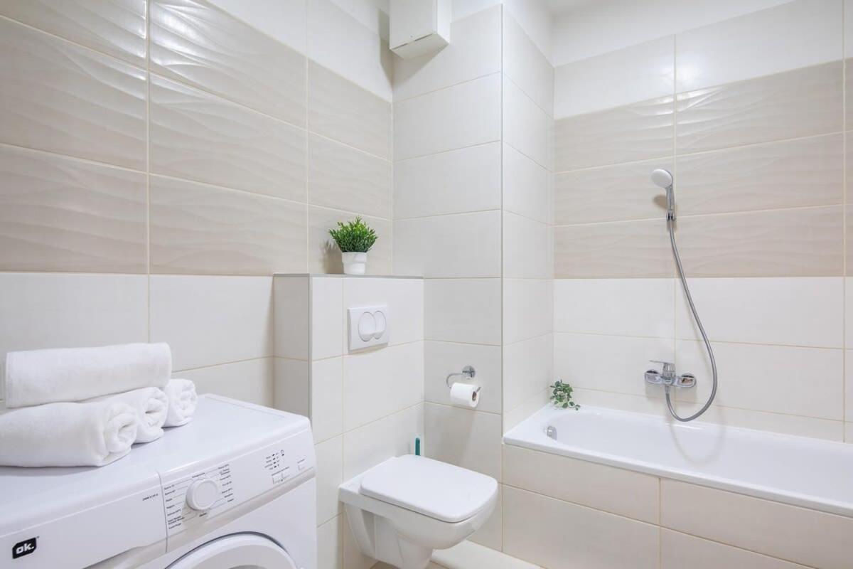Central - New - Cozy Stay Budapest Exterior photo